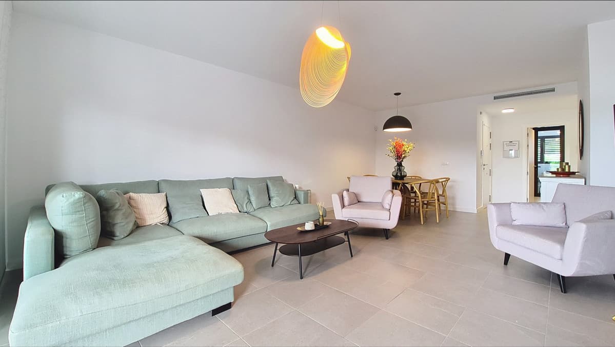 Middle Floor Apartment in Casares — photo 4 of 10