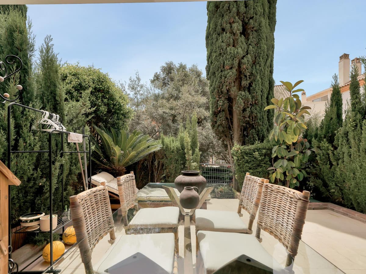 Townhouse in Bahía de Marbella — photo 4 of 10