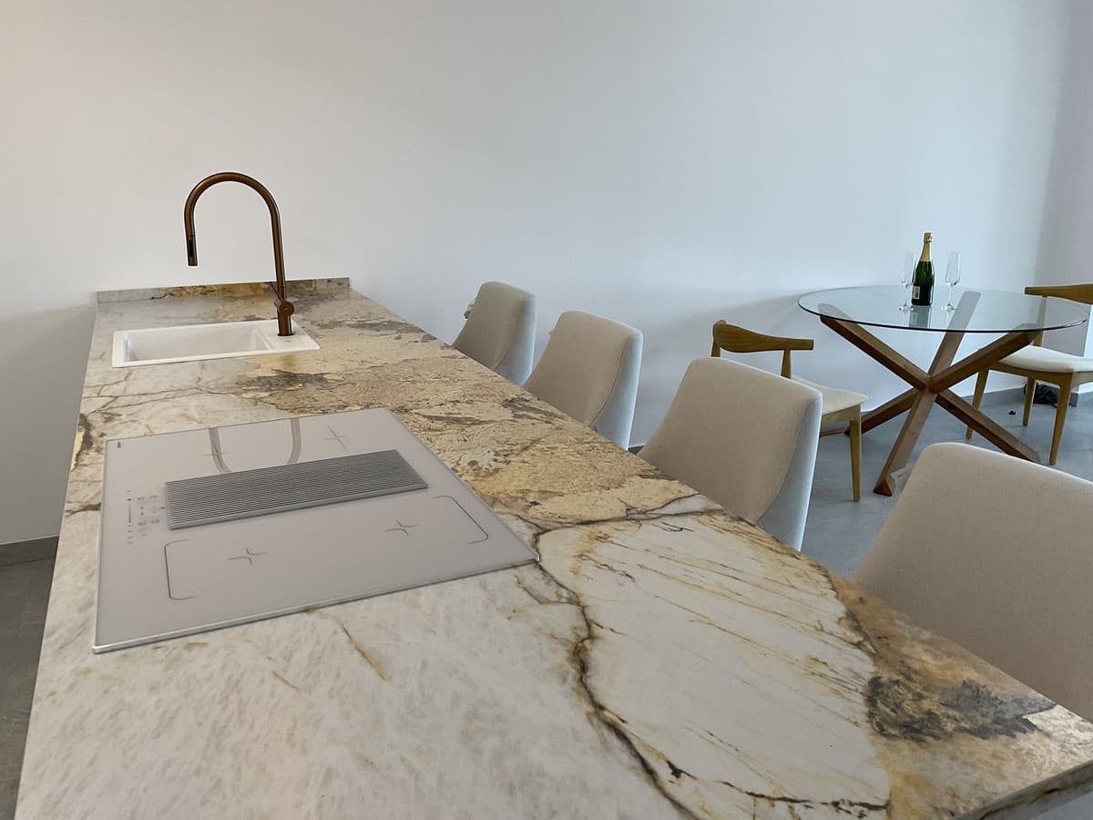 Middle Floor Apartment in Sotogrande — photo 4 of 10