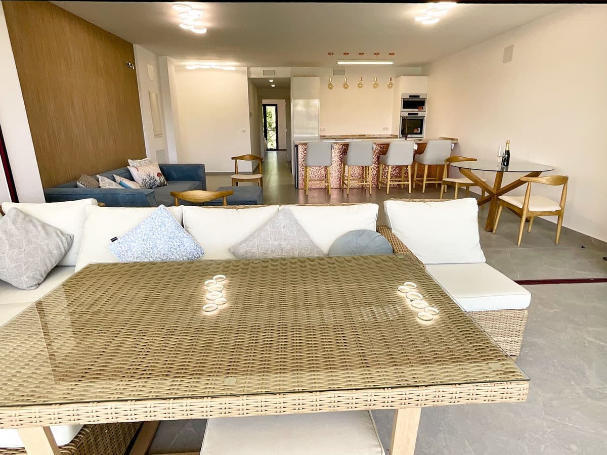 Middle Floor Apartment in Sotogrande — photo 10 of 10