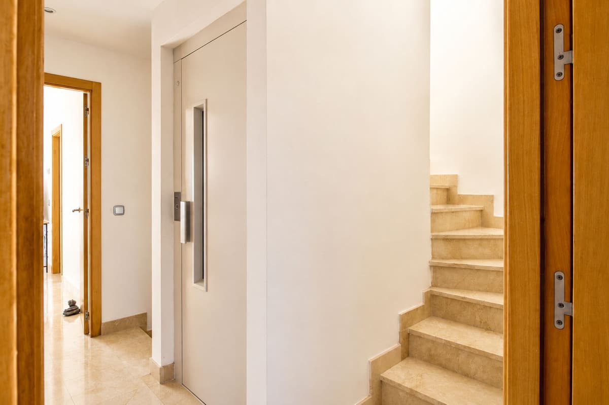 Townhouse in Manilva — photo 9 of 10