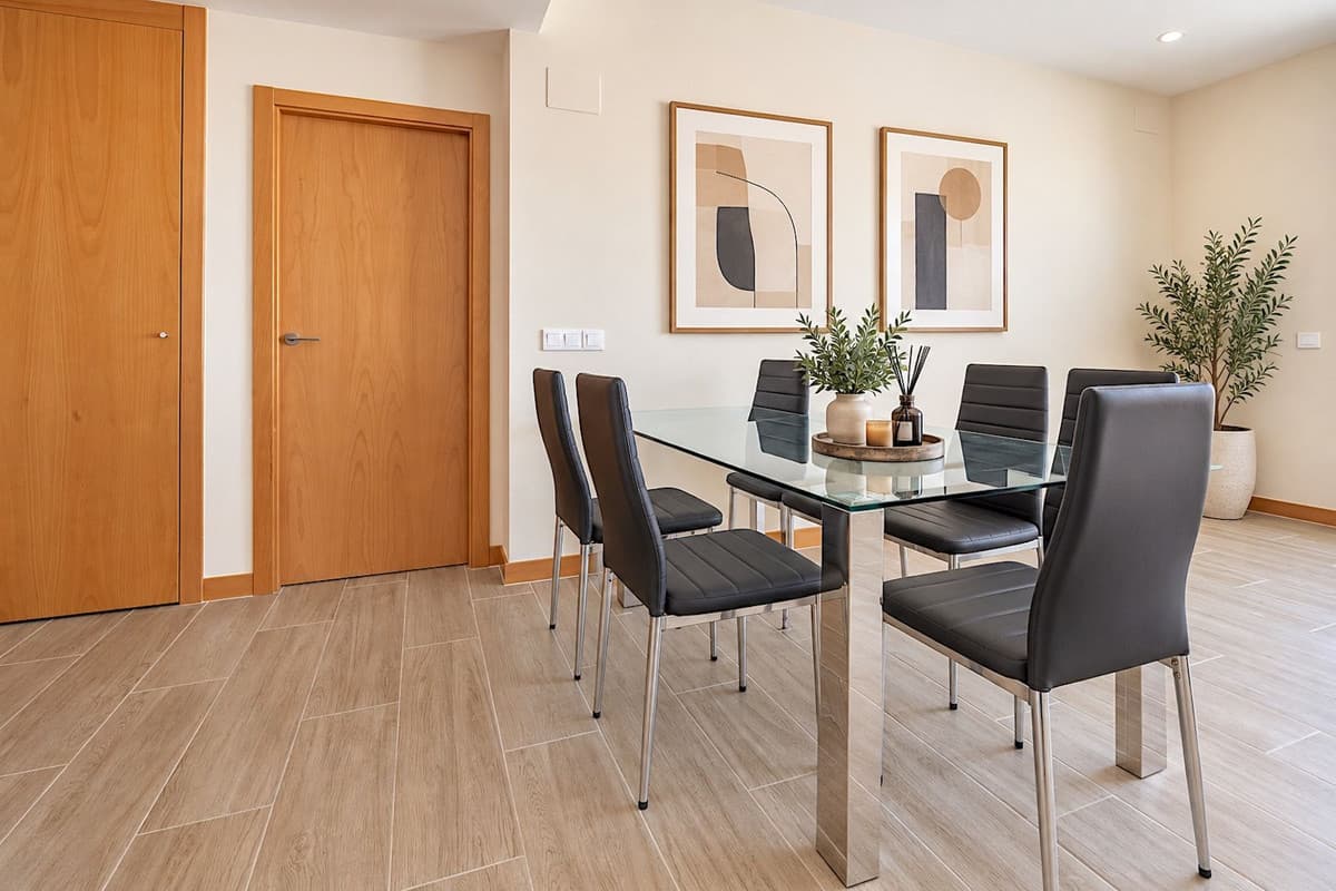 Middle Floor Apartment in Estepona — photo 7 of 10