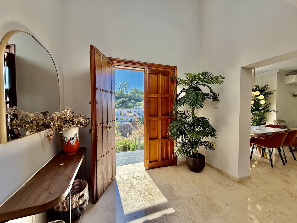 Detached Villa in El Rosario — photo 6 of 10
