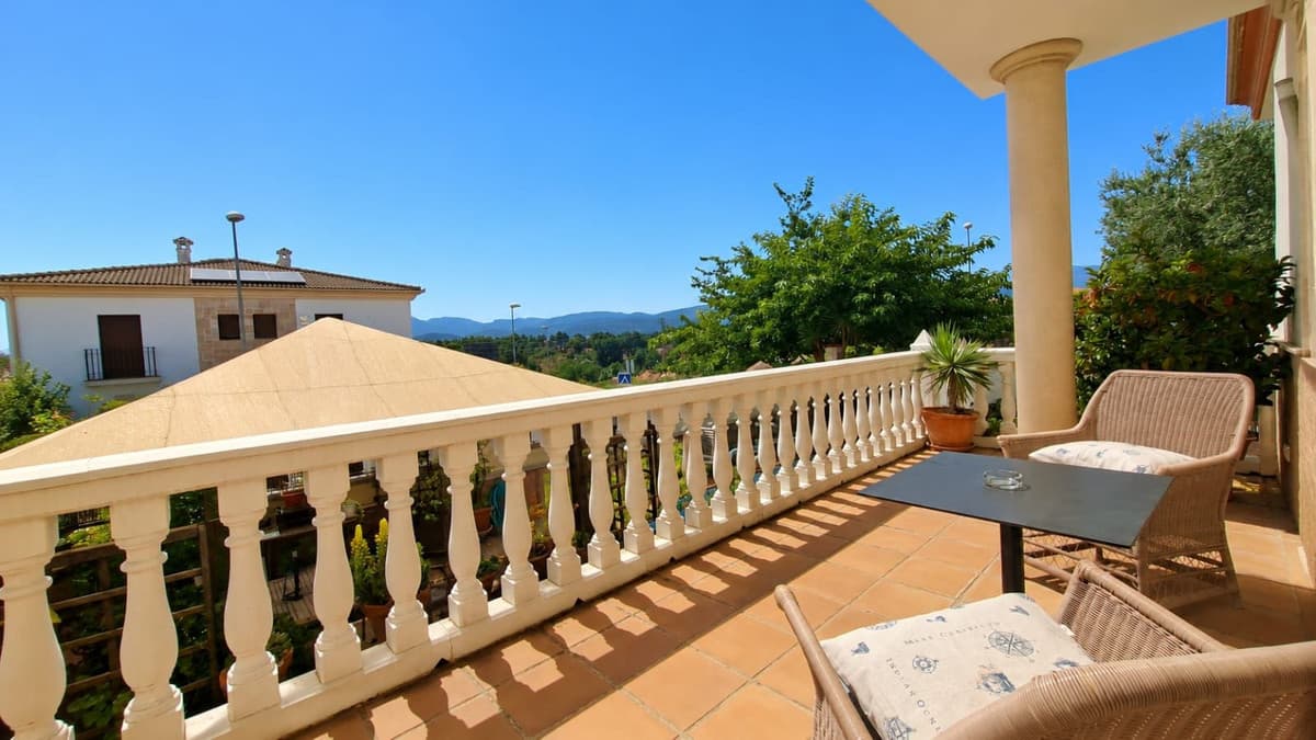 Detached Villa in Ronda — photo 4 of 10
