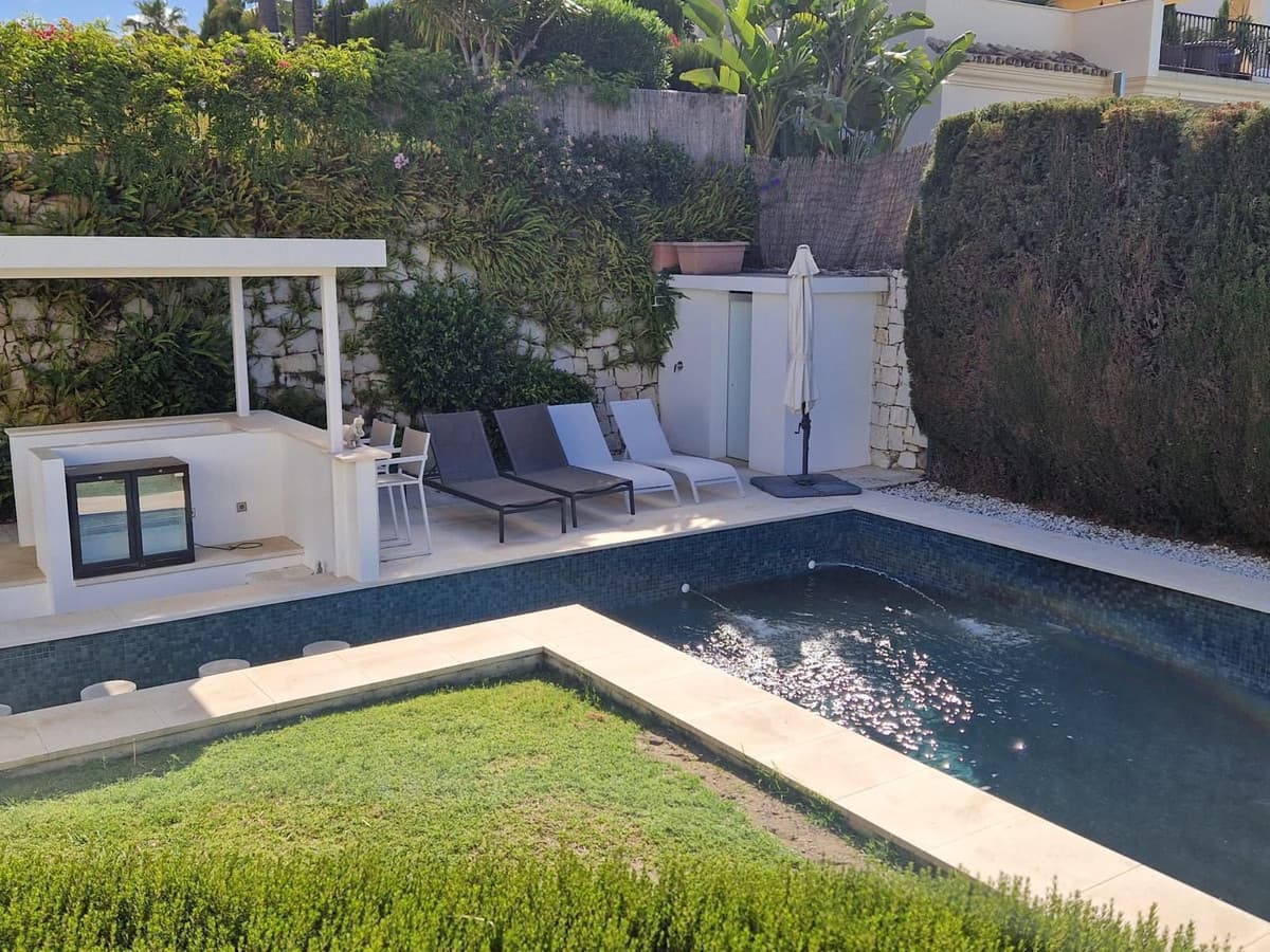 Detached Villa in Nueva Andalucía — photo 5 of 10
