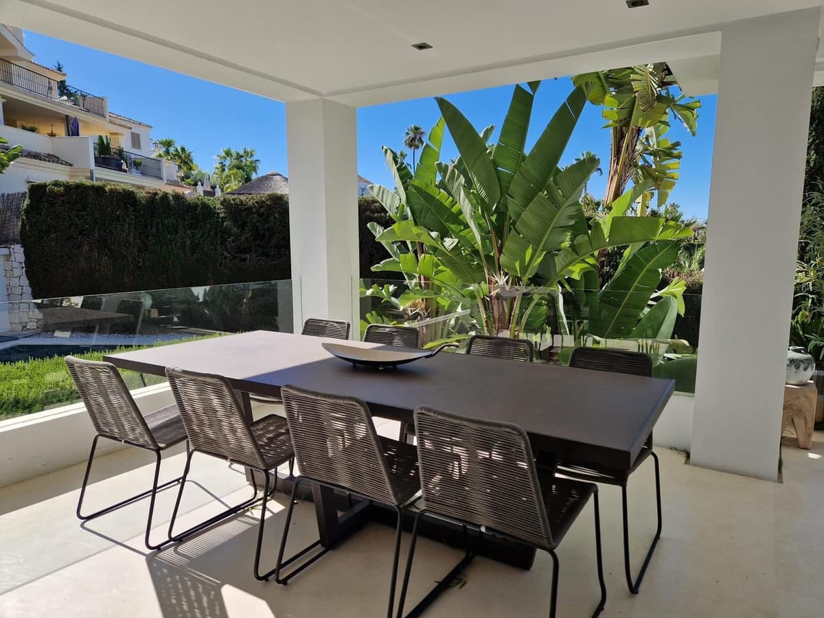 Detached Villa in Nueva Andalucía — photo 8 of 10