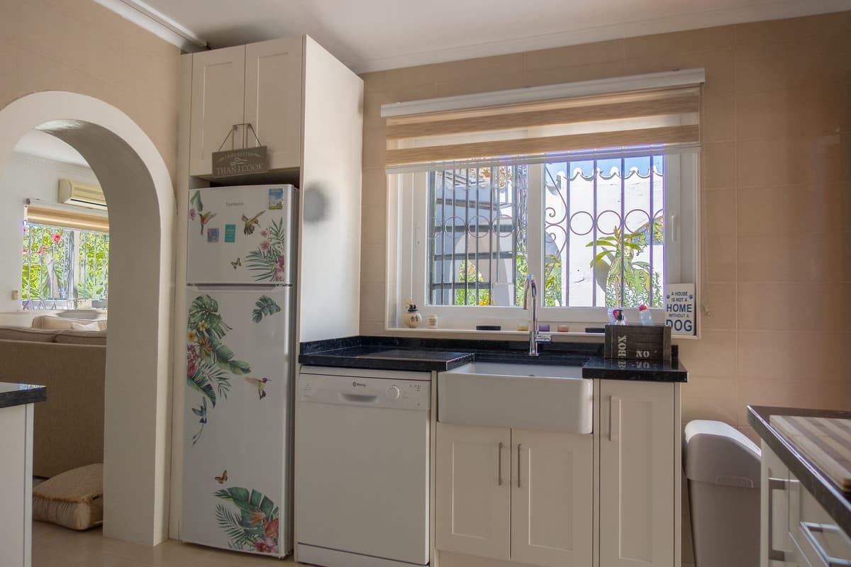 Detached Villa in Estepona — photo 3 of 10