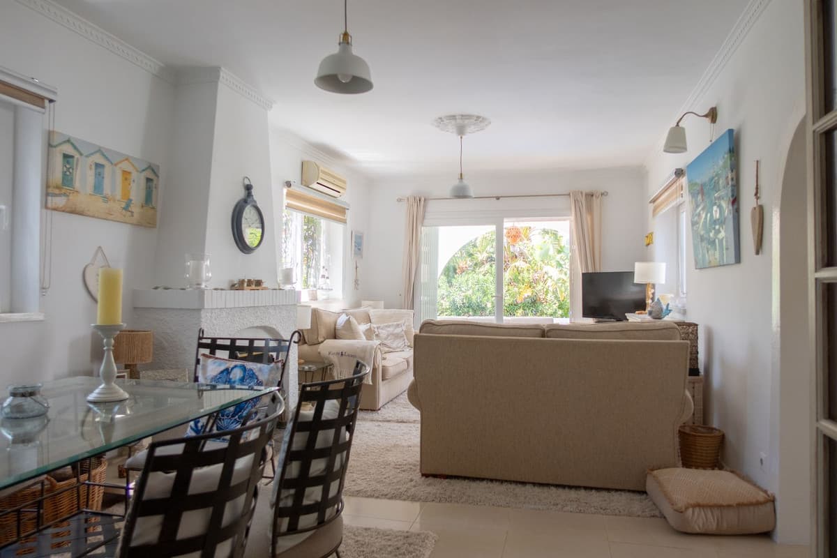 Detached Villa in Estepona — photo 6 of 10
