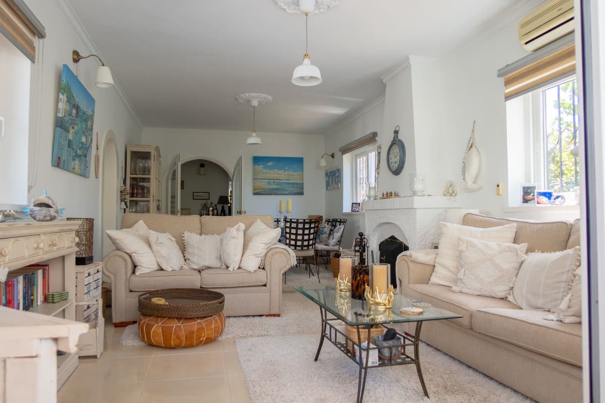 Detached Villa in Estepona — photo 9 of 10