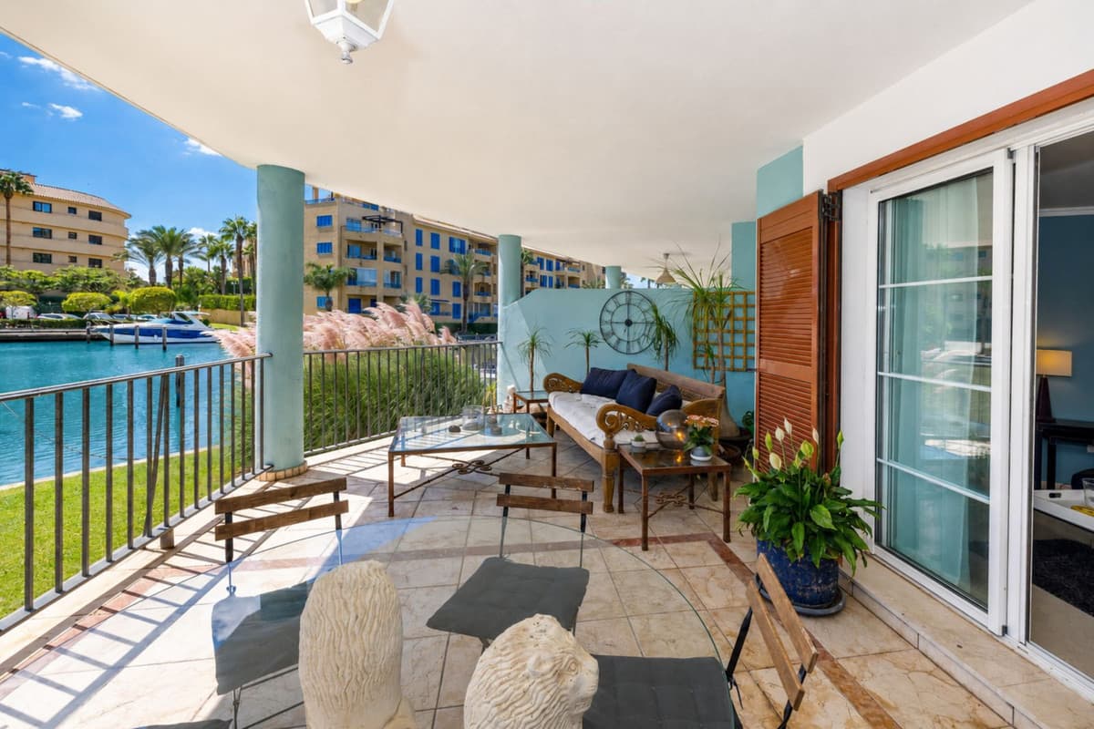 Duplex in Sotogrande Marina — photo 4 of 10