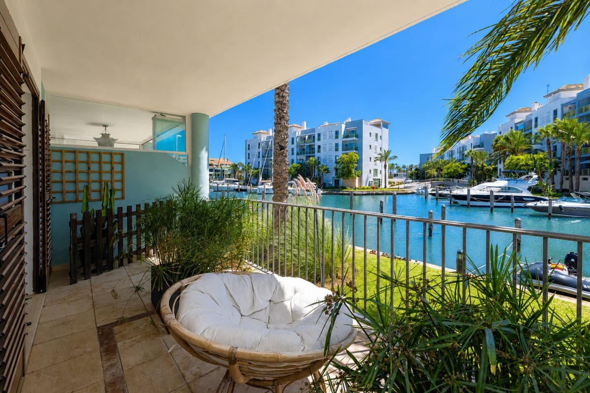 Duplex in Sotogrande Marina — photo 8 of 10