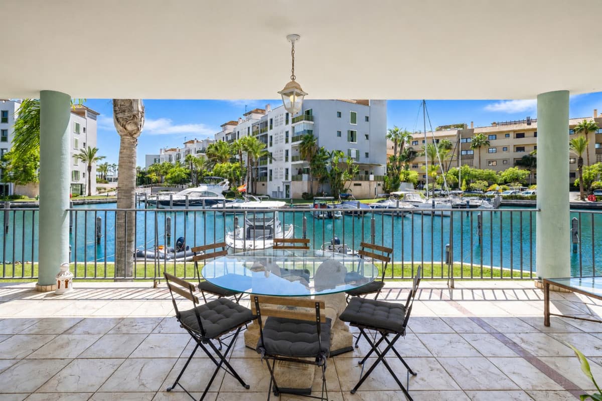 Duplex in Sotogrande Marina — photo 9 of 10