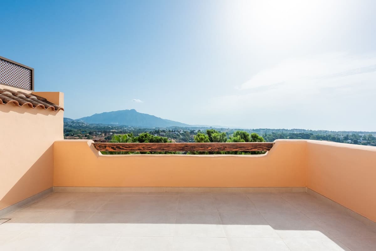 Penthouse in Atalaya — photo 10 of 10