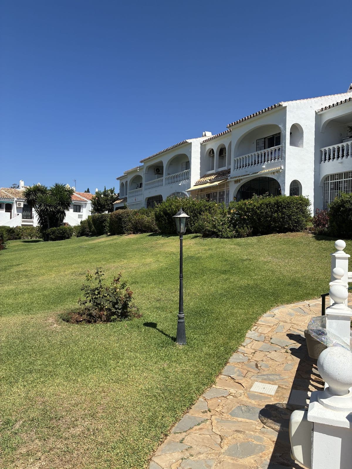 Townhouse in Mijas Costa — photo 1 of 10