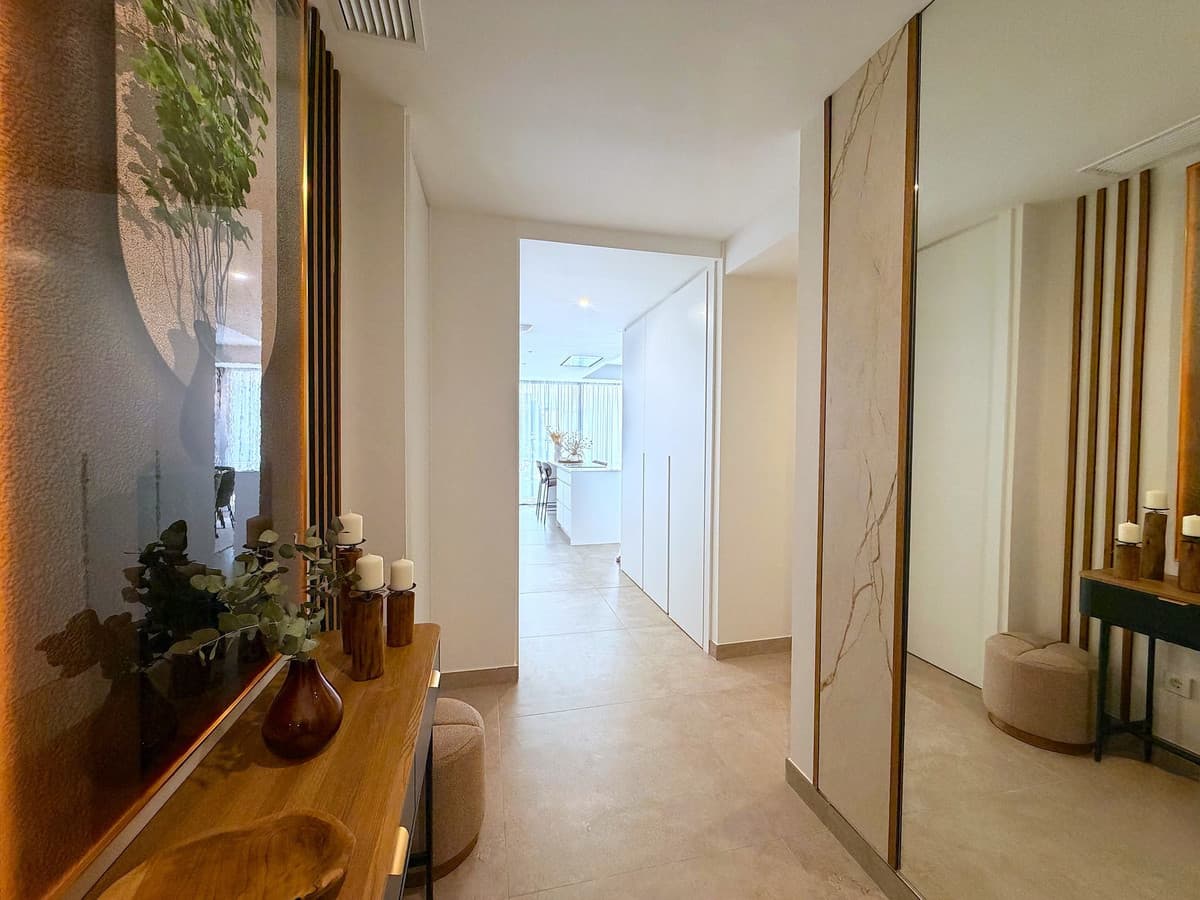 Middle Floor Apartment in Cancelada — photo 2 of 10