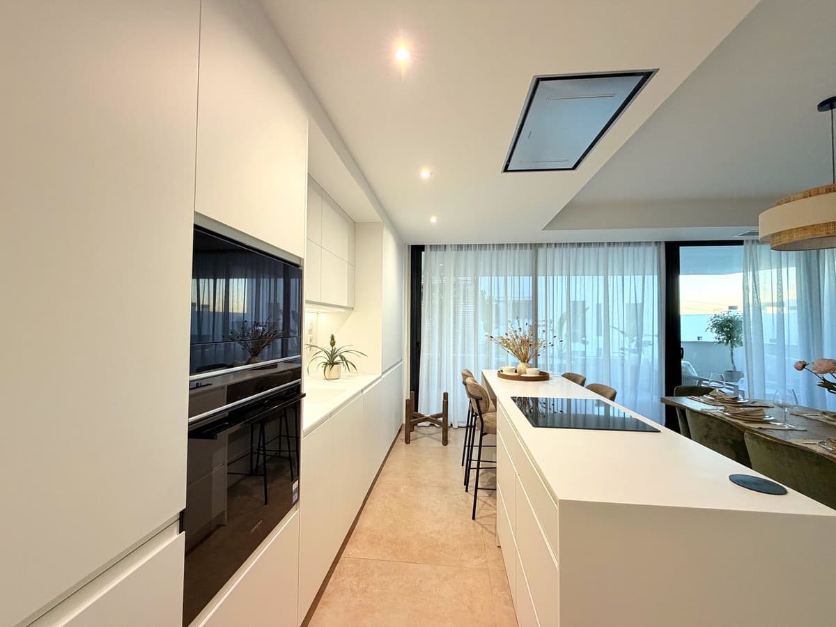 Middle Floor Apartment in Cancelada — photo 3 of 10