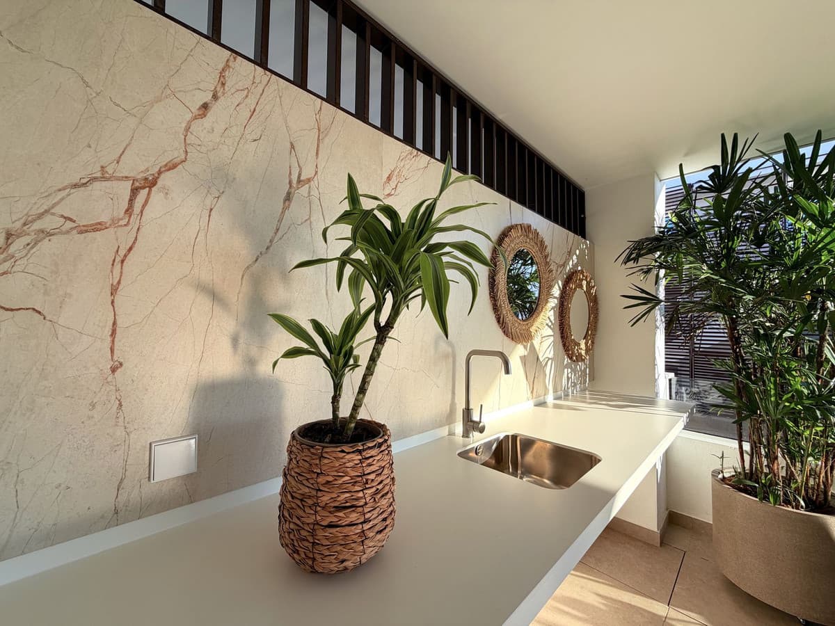 Middle Floor Apartment in Cancelada — photo 7 of 10