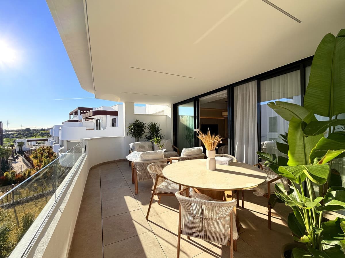 Middle Floor Apartment in Cancelada — photo 8 of 10