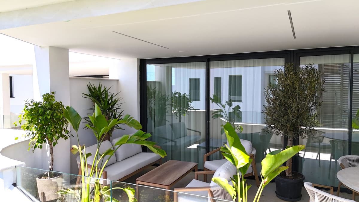 Middle Floor Apartment in Cancelada — photo 9 of 10