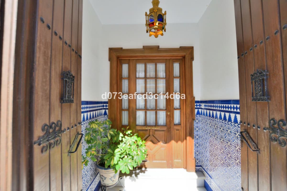 Townhouse in Ronda — photo 3 of 10