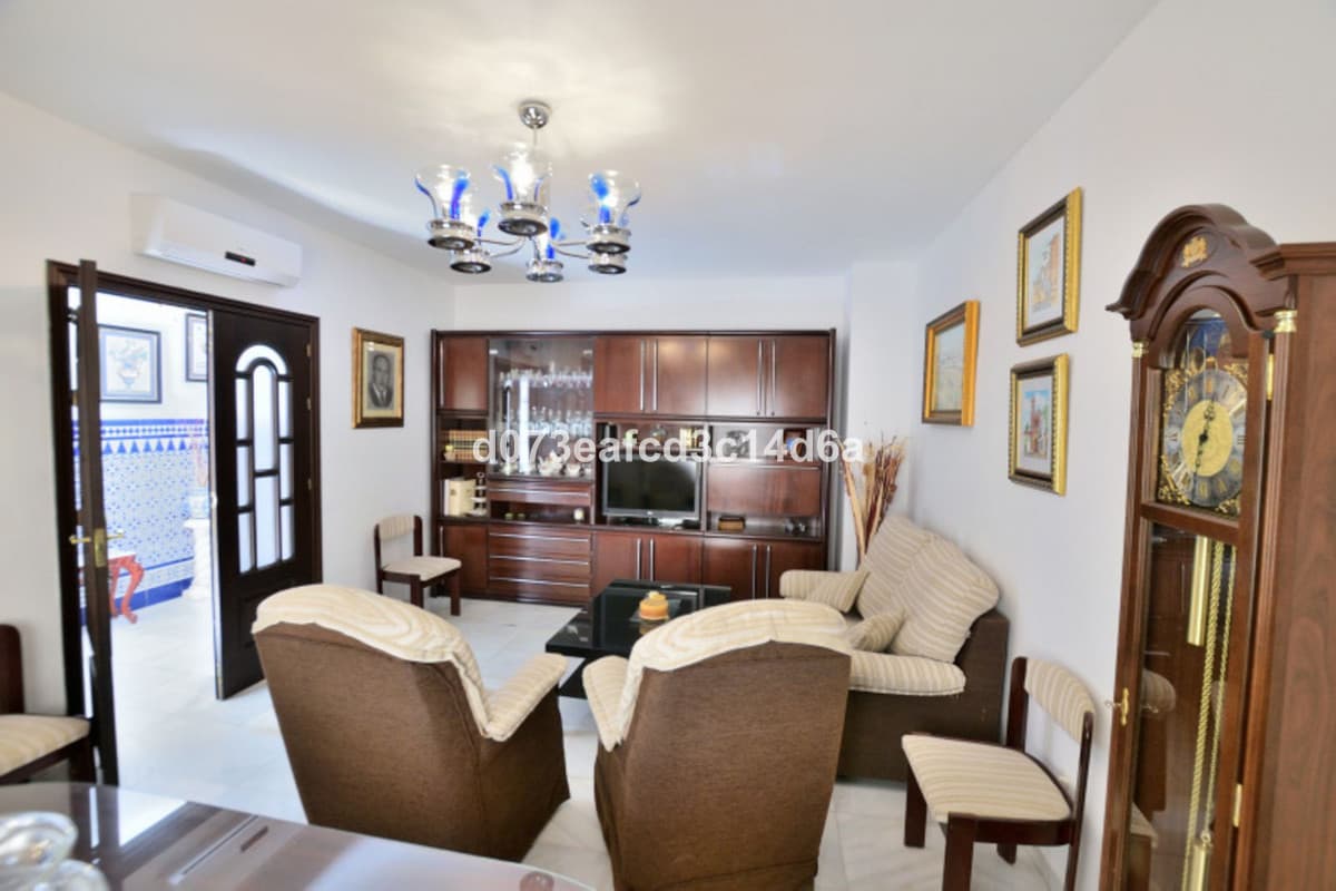 Townhouse in Ronda — photo 4 of 10