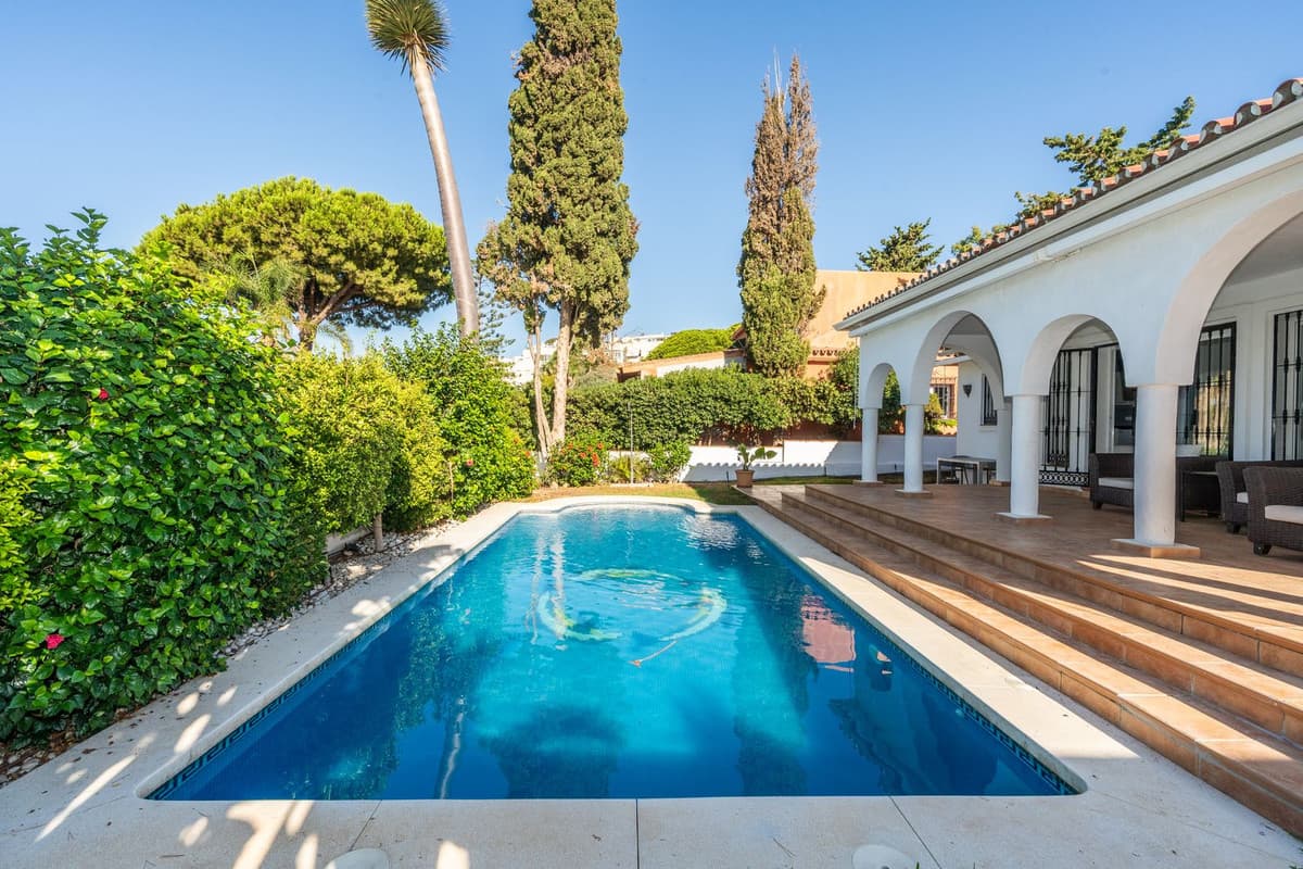 Detached Villa in Costabella