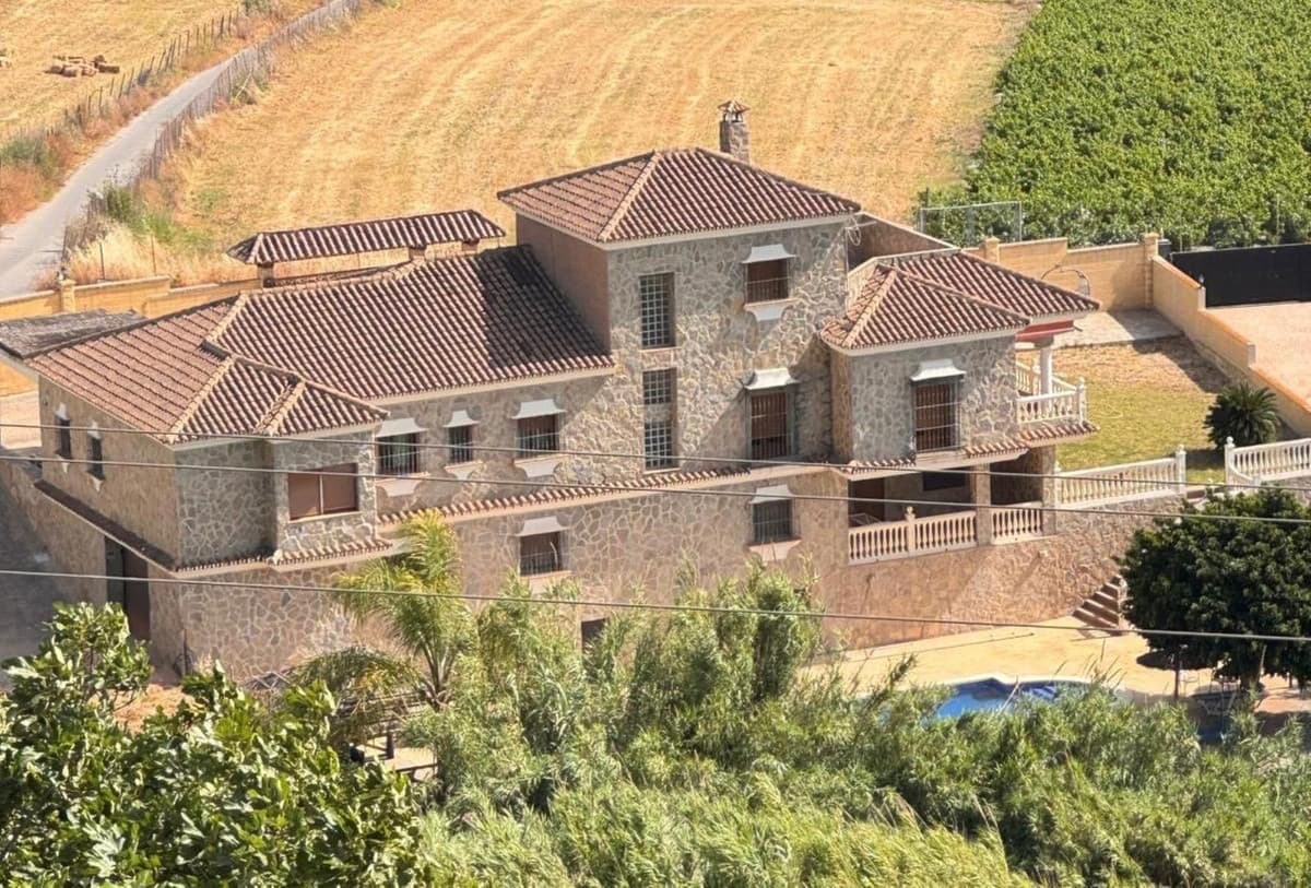 Detached Villa in Manilva