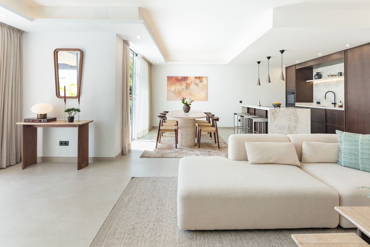 Penthouse in La Quinta — photo 2 of 10