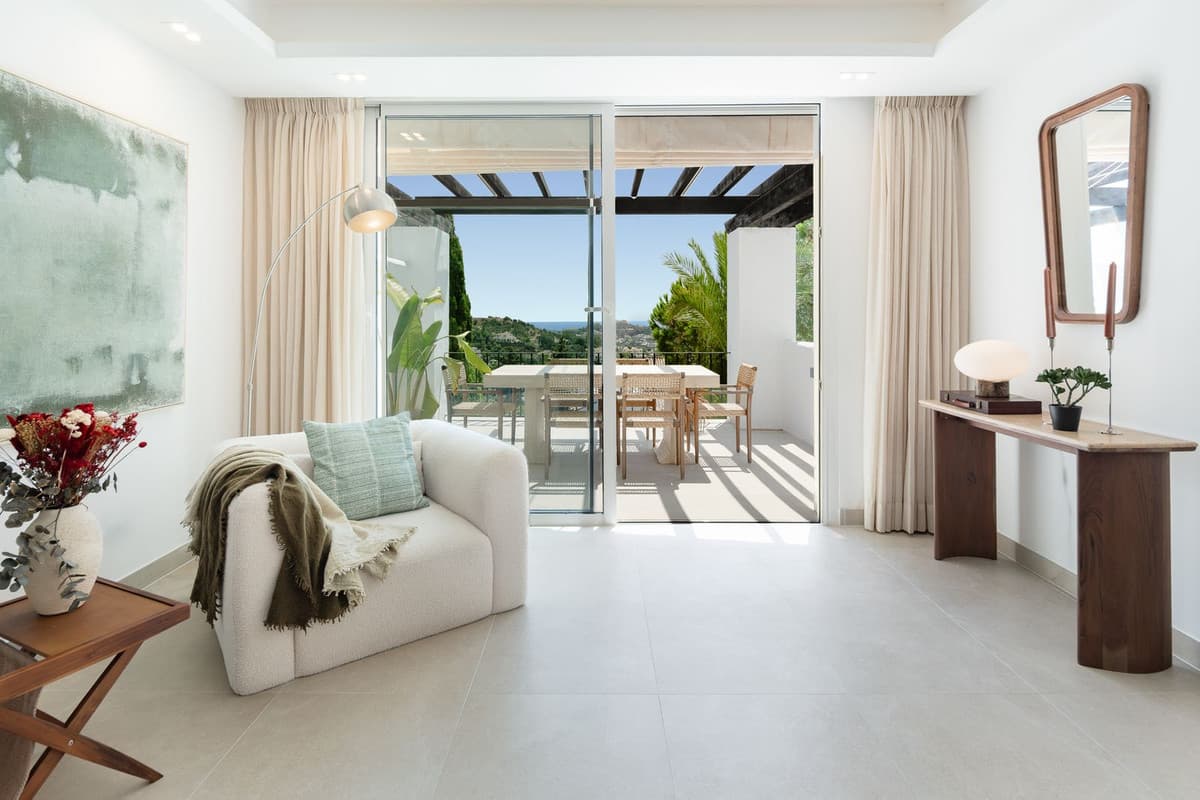 Penthouse in La Quinta — photo 4 of 10