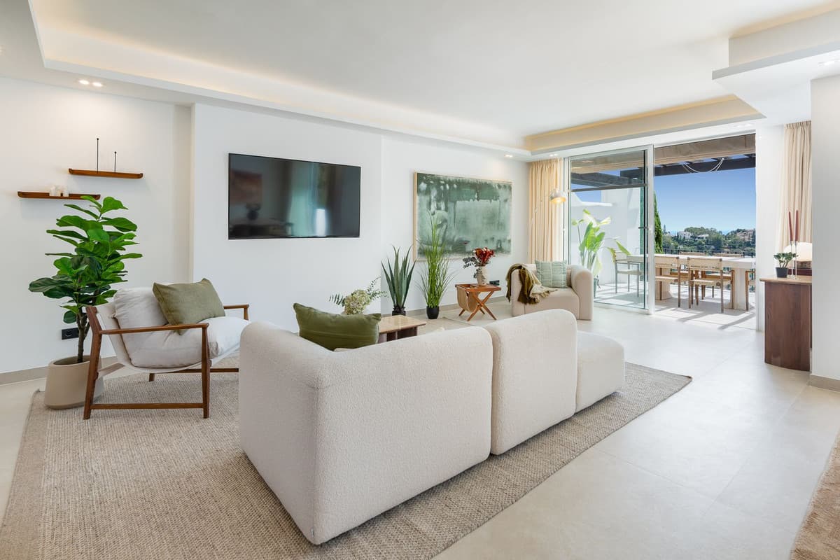 Penthouse in La Quinta — photo 8 of 10