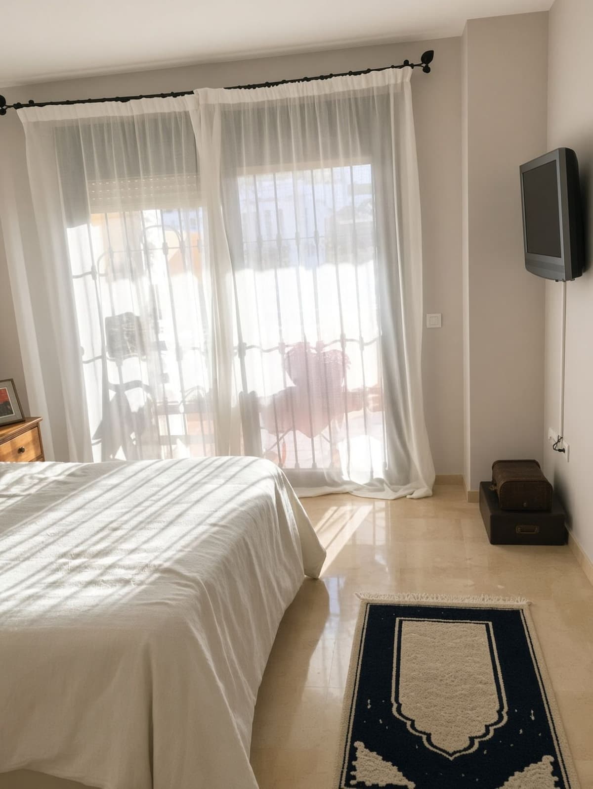Ground Floor Apartment in Estepona — photo 8 of 10