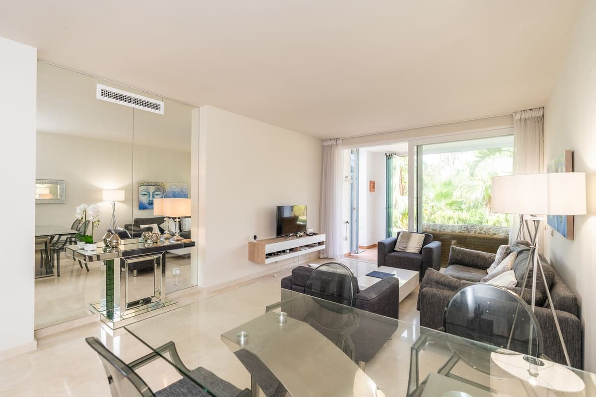 Ground Floor Apartment in Casares — photo 5 of 10