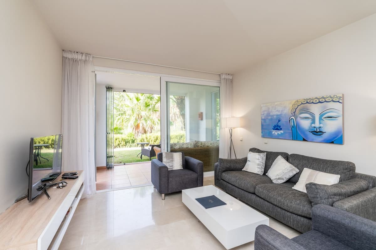Ground Floor Apartment in Casares — photo 7 of 10