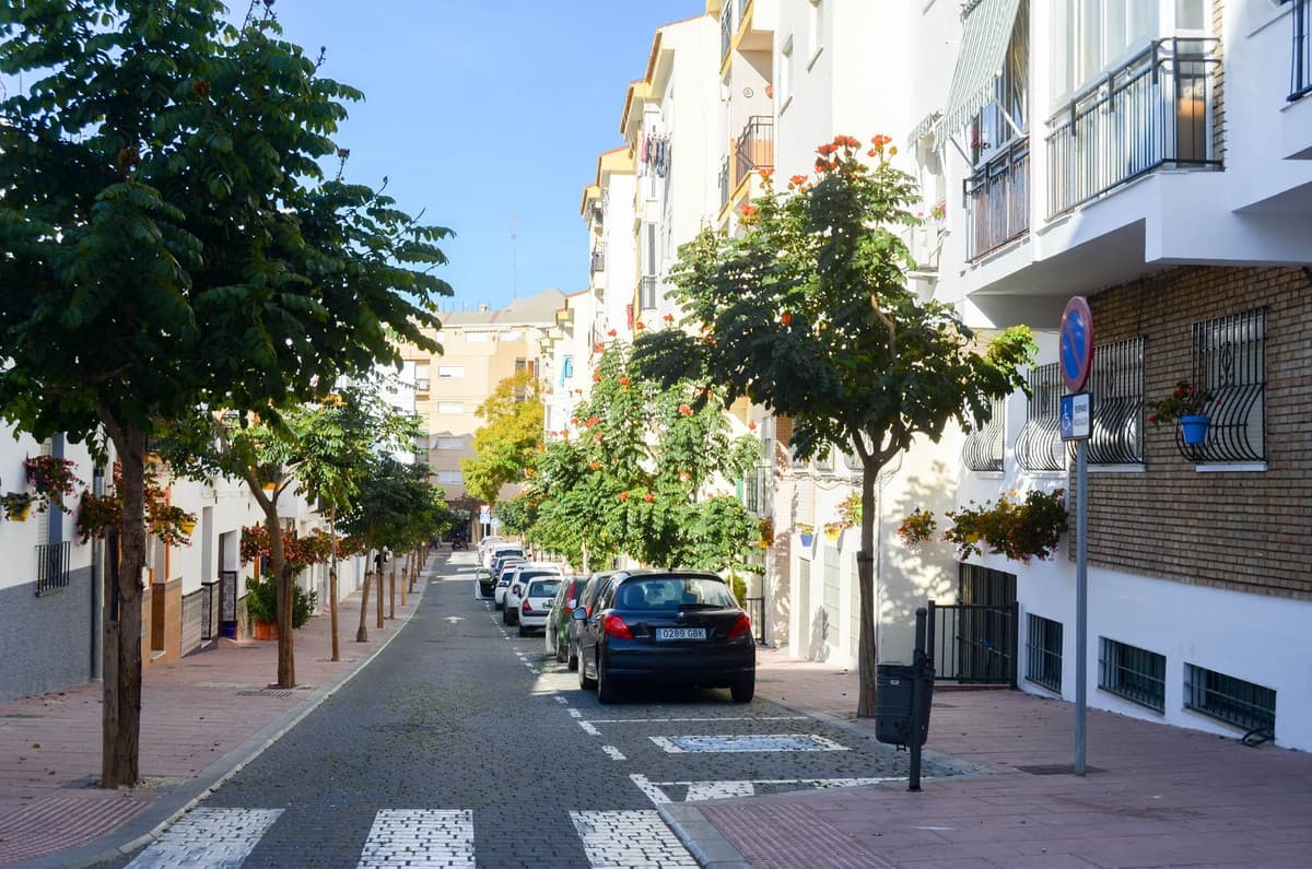 Middle Floor Apartment in Estepona — photo 1 of 10