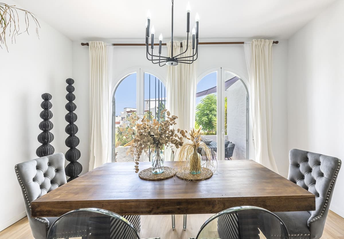 Townhouse in Bel Air — photo 6 of 10