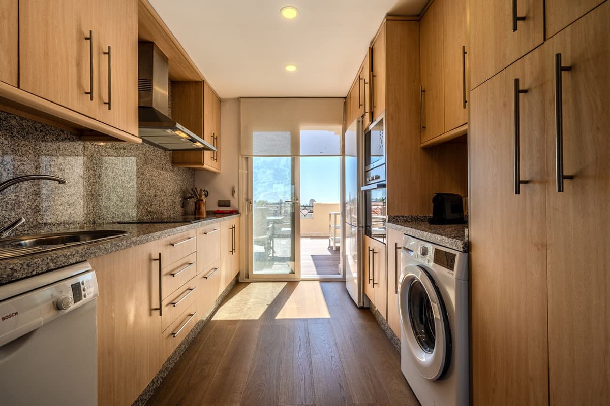 Penthouse in Bel Air — photo 5 of 10