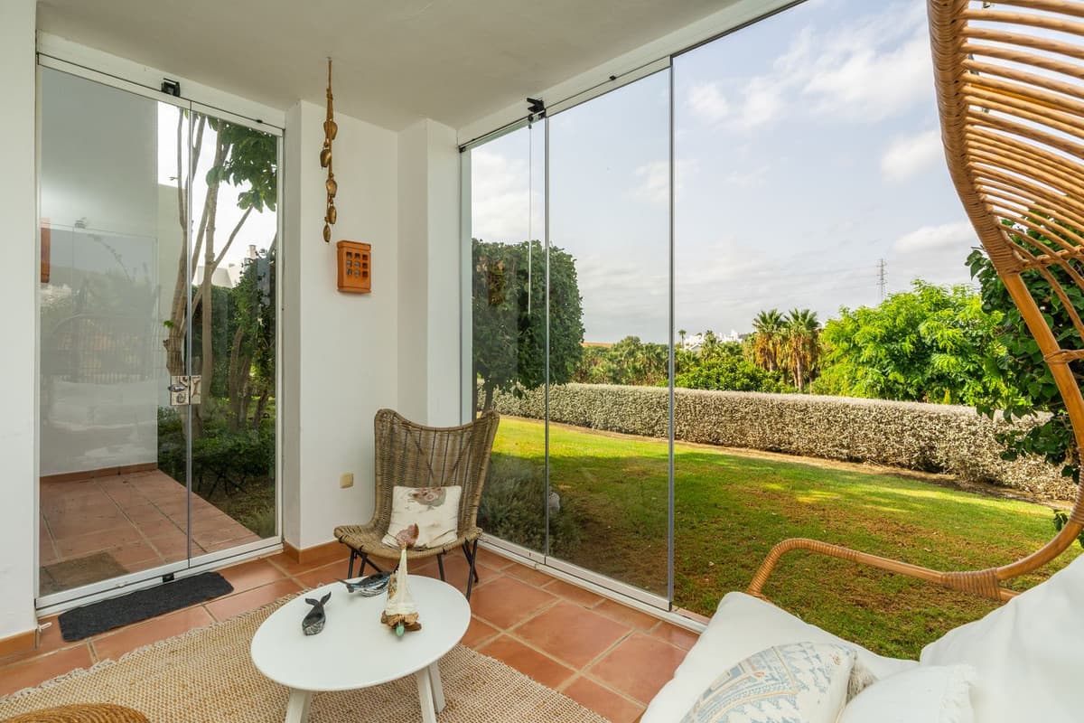Ground Floor Apartment in Casares — photo 3 of 10