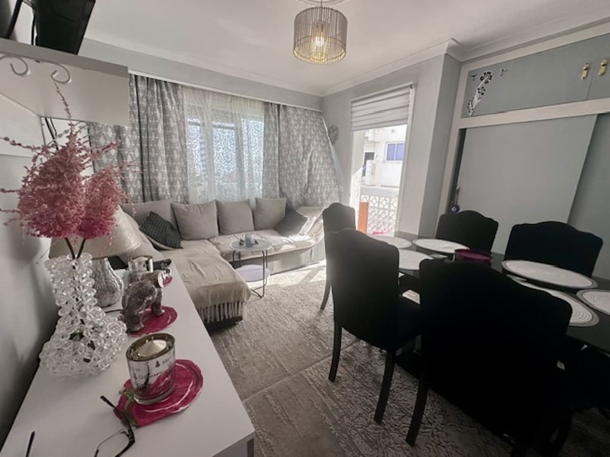 Middle Floor Apartment in Estepona — photo 5 of 10