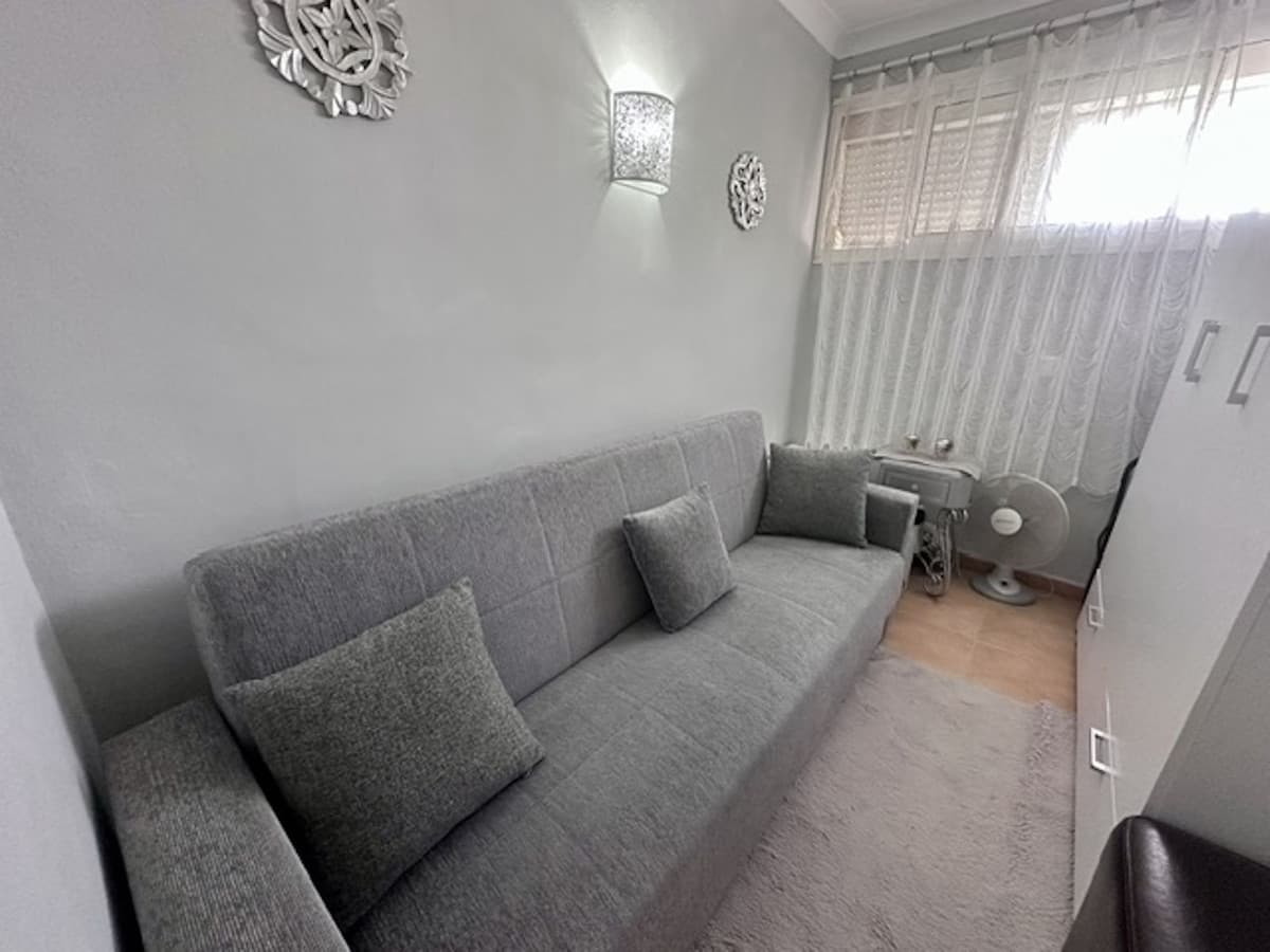 Middle Floor Apartment in Estepona — photo 10 of 10