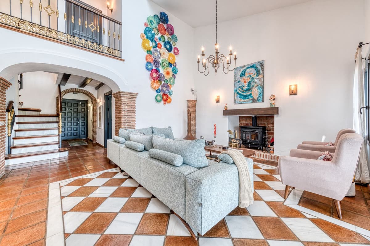 Detached Villa in Casares Playa — photo 4 of 10