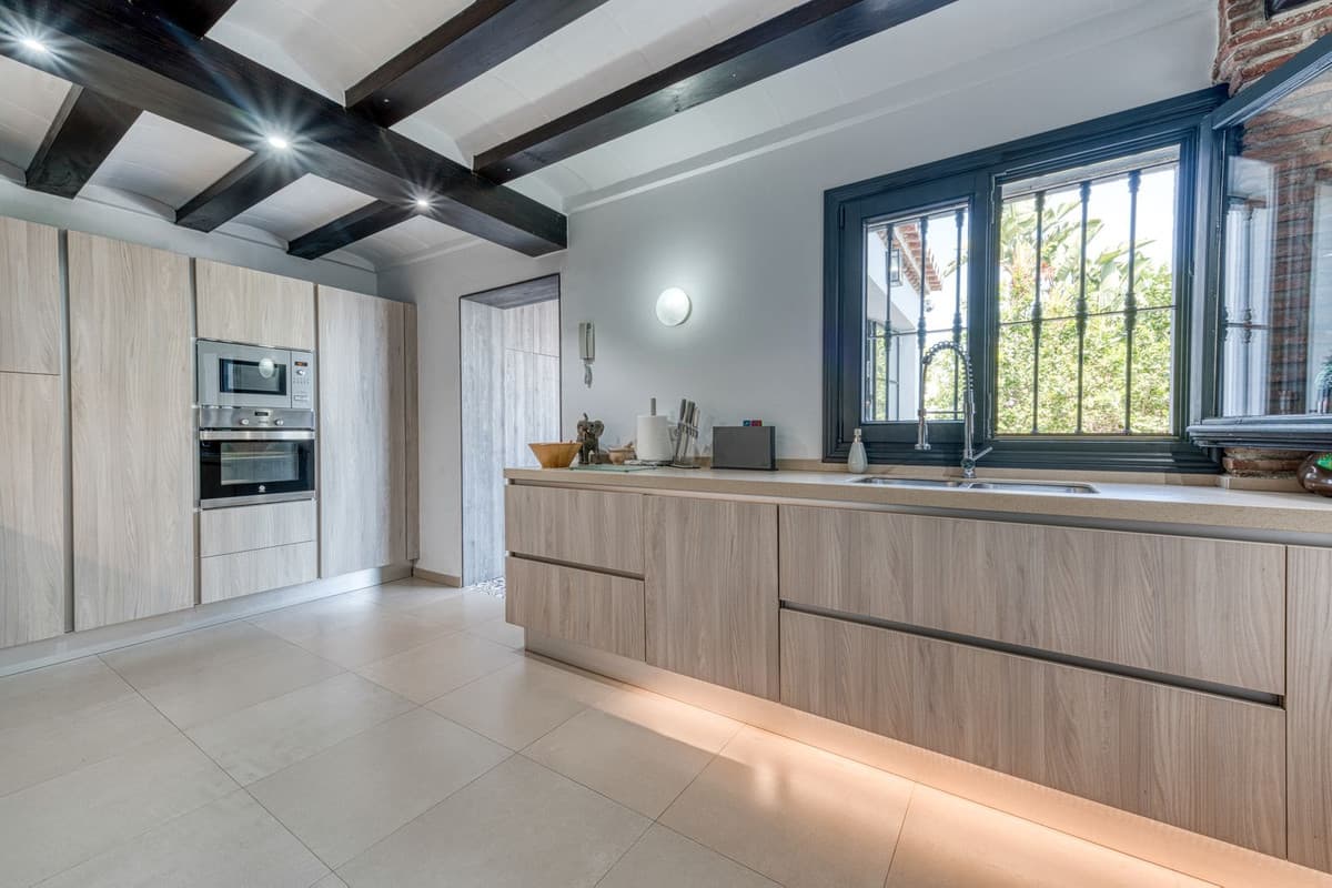 Detached Villa in Casares Playa — photo 6 of 10