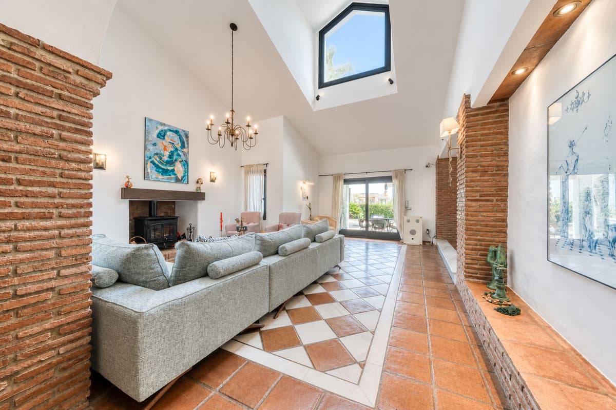 Detached Villa in Casares Playa — photo 8 of 10