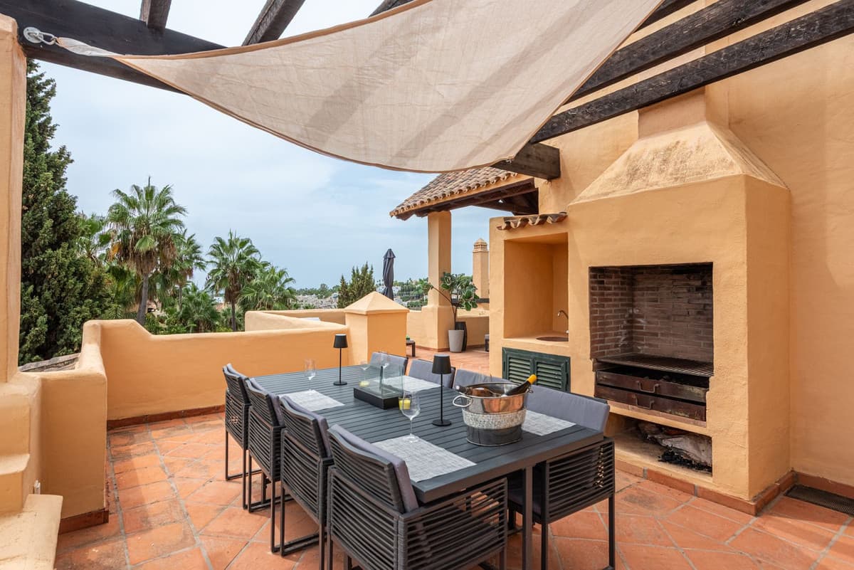 Penthouse Duplex in Estepona — photo 3 of 10
