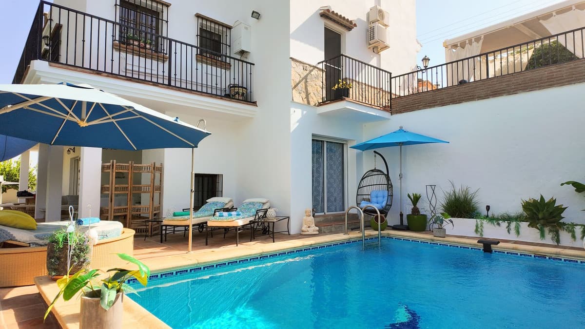 Detached Villa in Alhaurín el Grande — photo 5 of 10