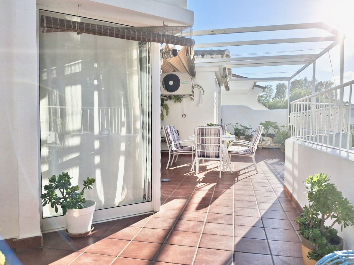 Middle Floor Apartment in Mijas Golf — photo 2 of 10
