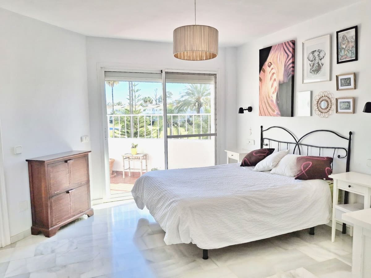 Middle Floor Apartment in Mijas Golf — photo 6 of 10