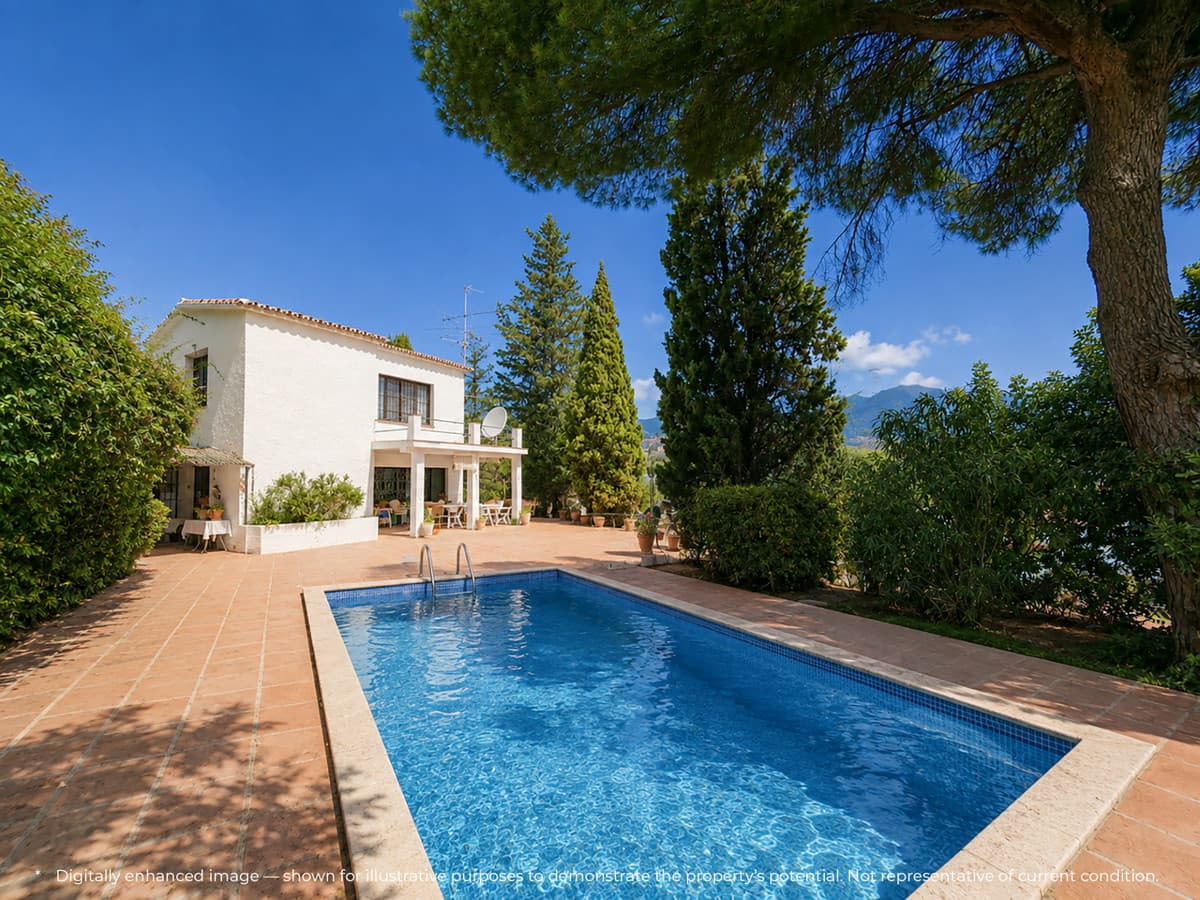 Detached Villa in Mijas Costa — photo 1 of 10