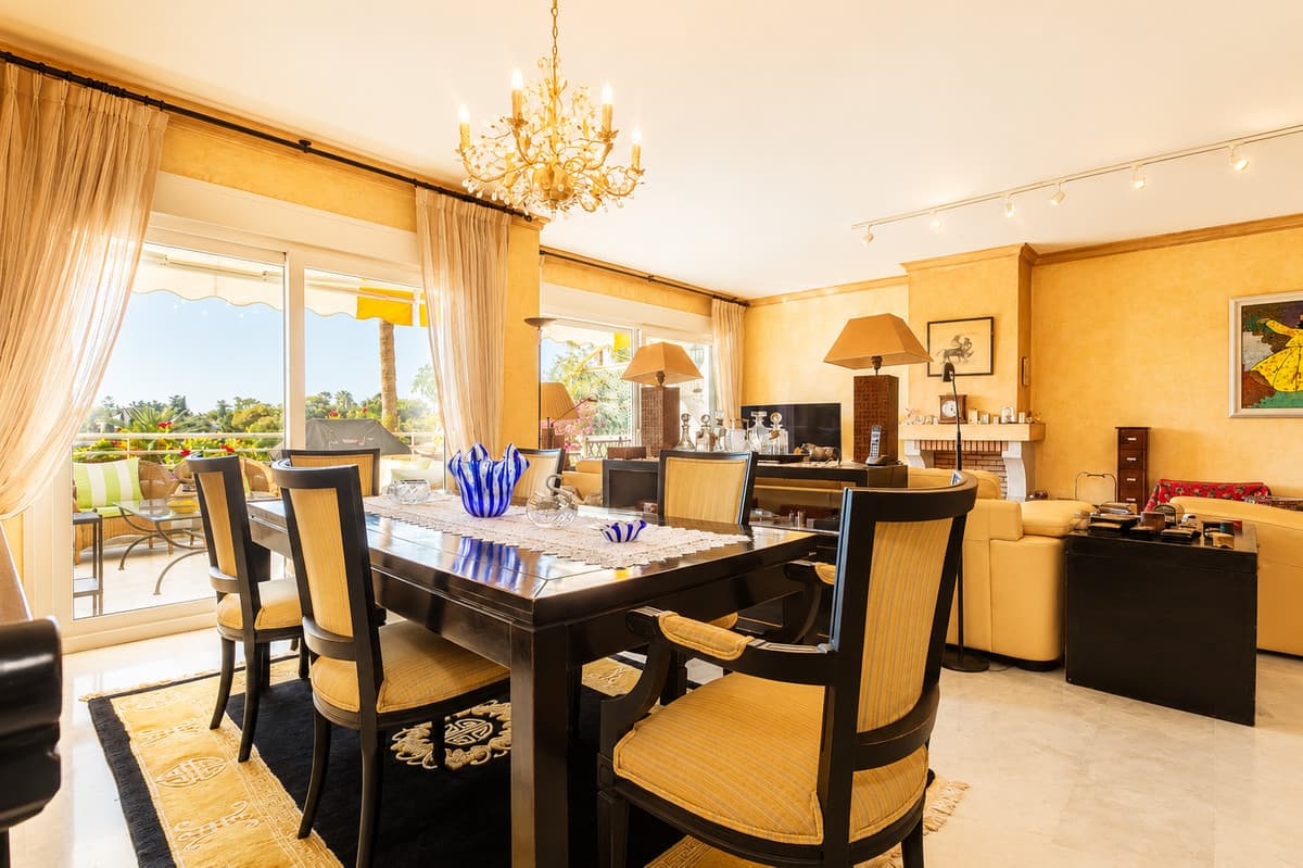 Penthouse Duplex in Guadalmina Baja — photo 7 of 10