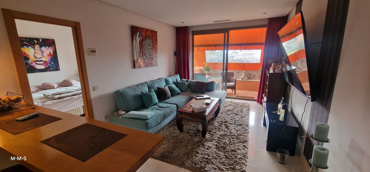 Top Floor Apartment in New Golden Mile — photo 6 of 10