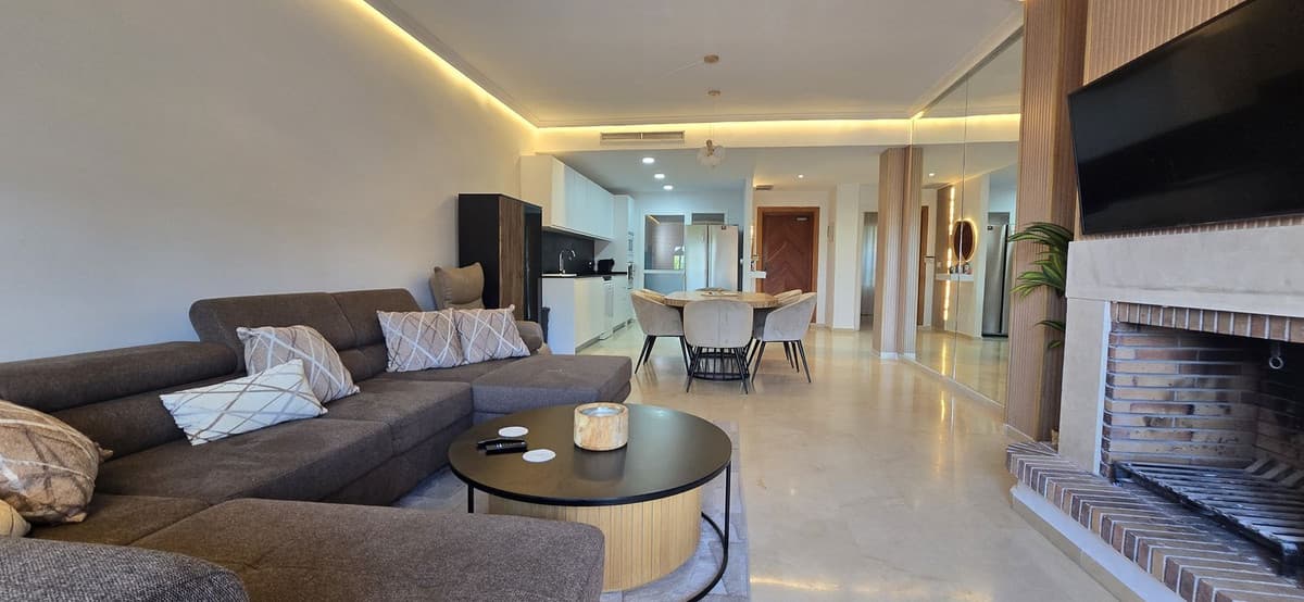 Penthouse Duplex in New Golden Mile — photo 3 of 10